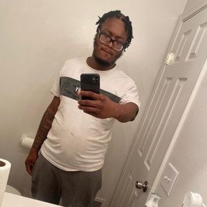 Meet your Posher, Ray